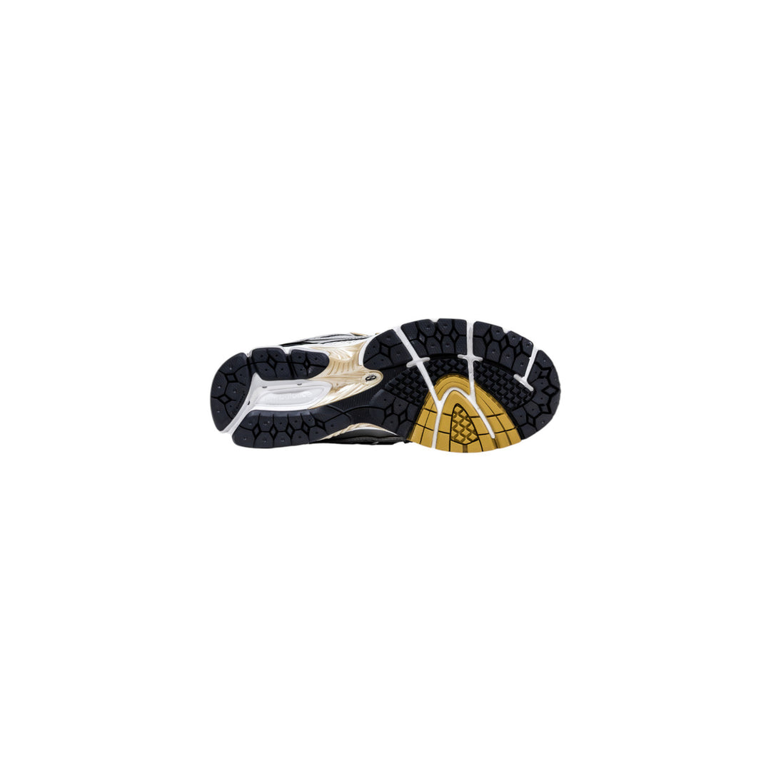 New Balance Men Sneakers
