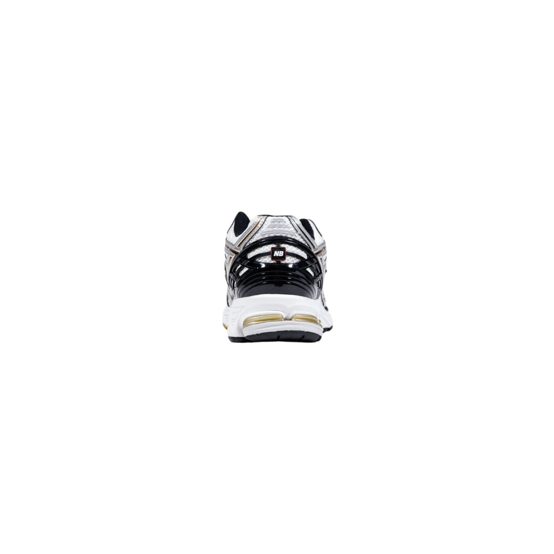 New Balance Men Sneakers