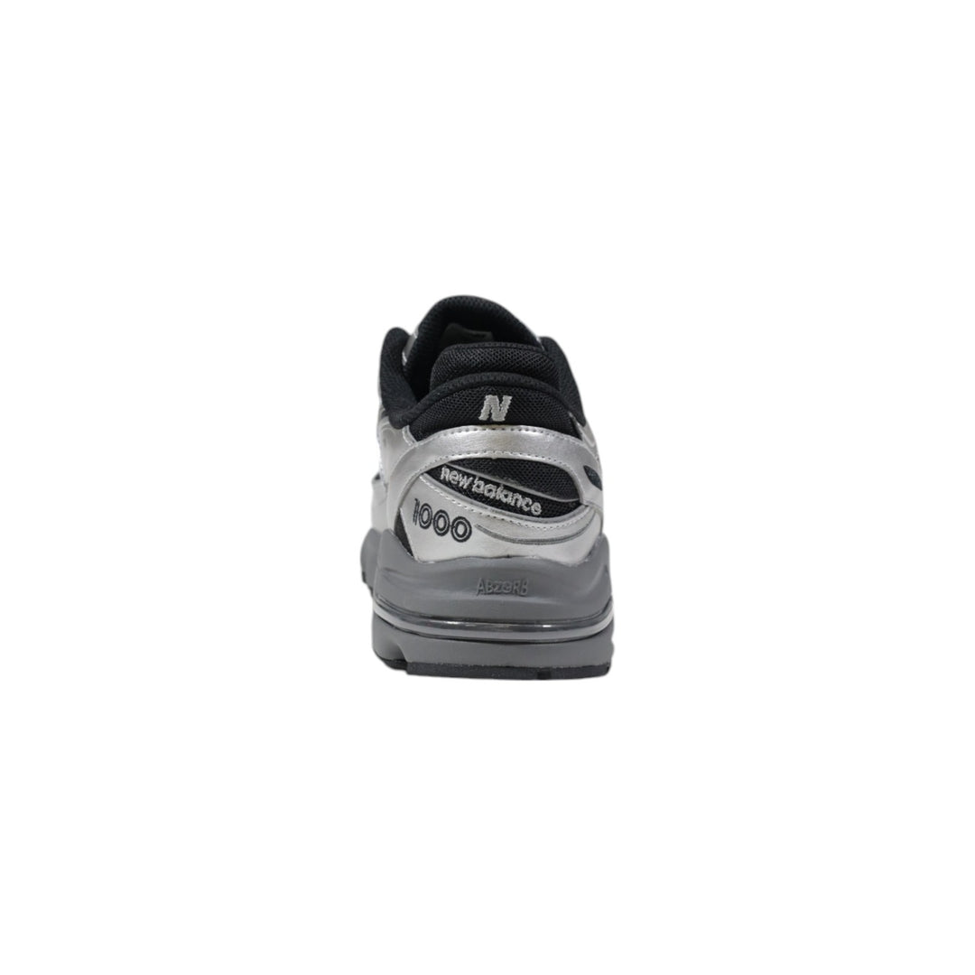 New Balance Men Sneakers
